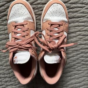 Women's Nike Dunk Low